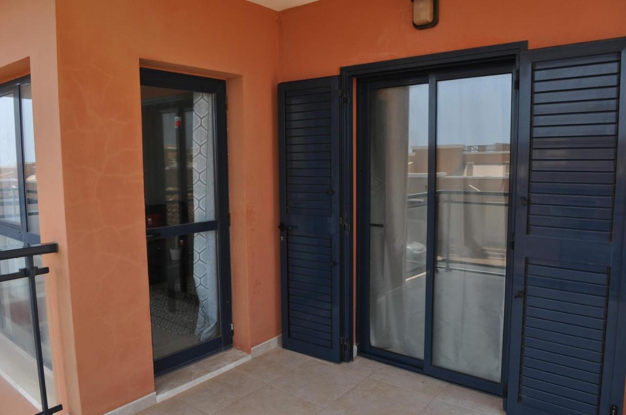 Modern Flat Apartment Caleta De Fuste Exterior photo