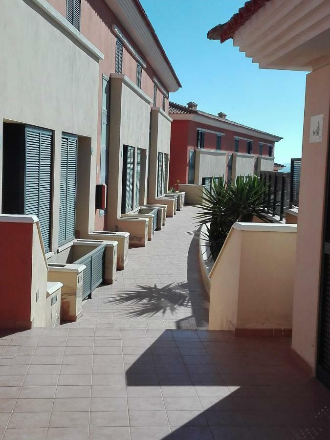 Modern Flat Apartment Caleta De Fuste Exterior photo